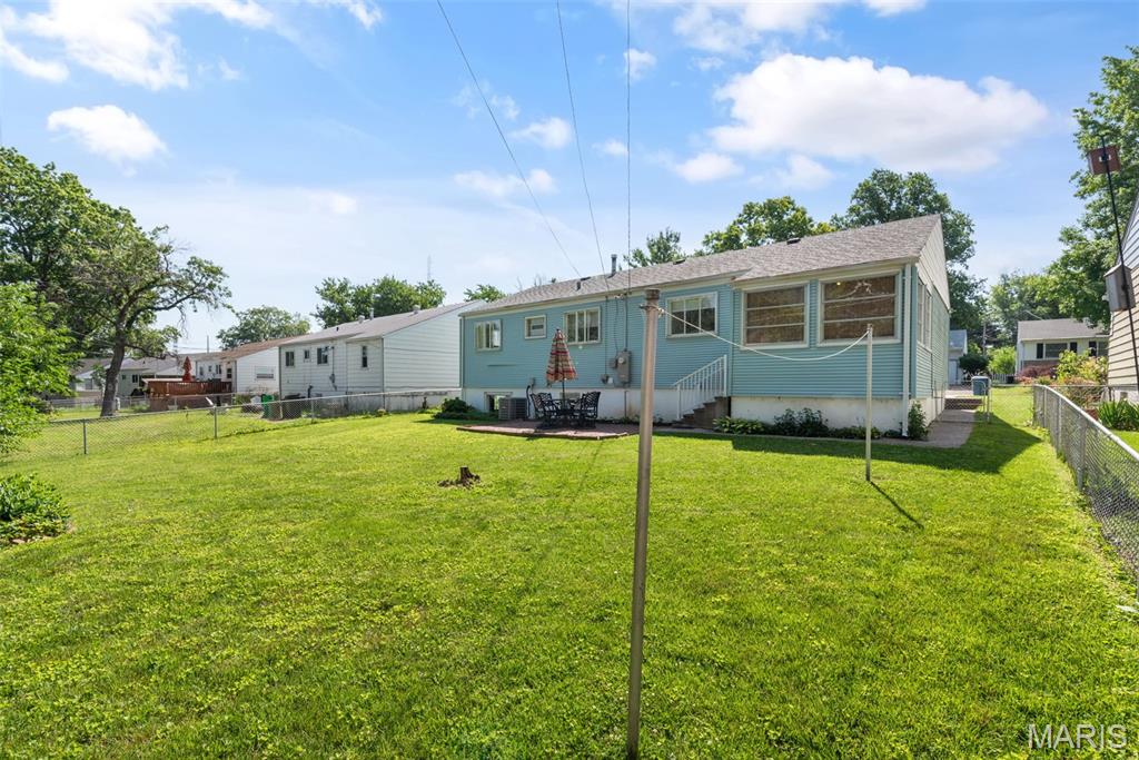 8225 Marvale Lane Property Photo 32