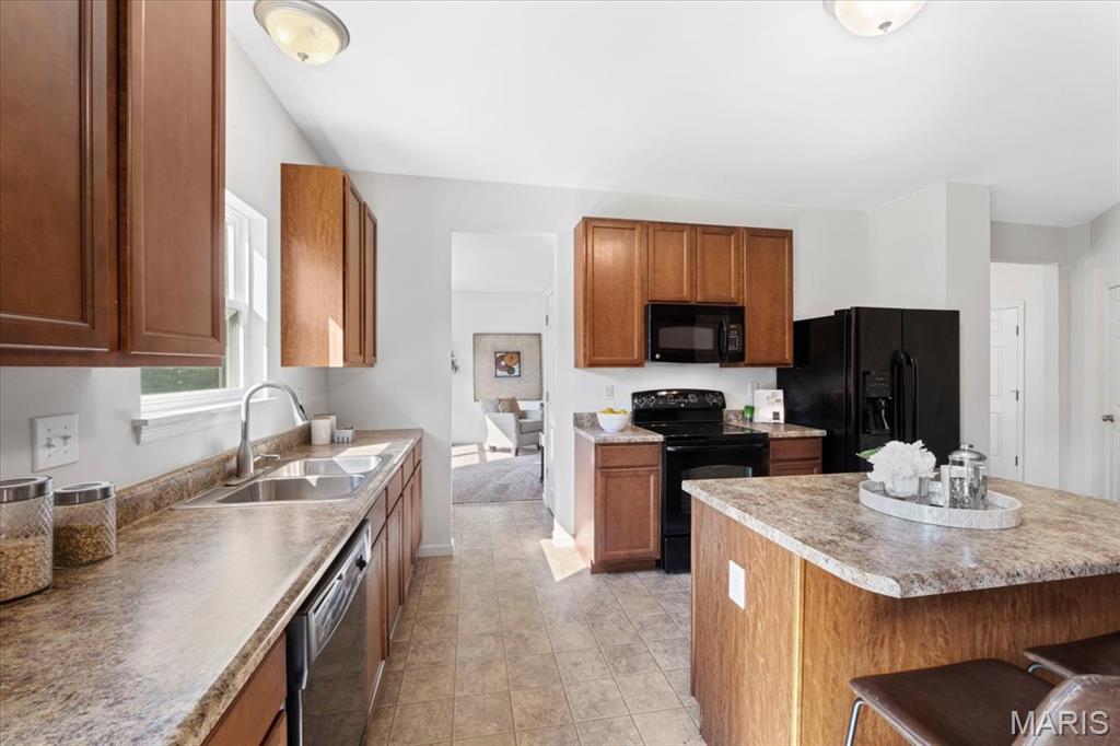 3524 Yellow Jasmine Drive Property Photo 8