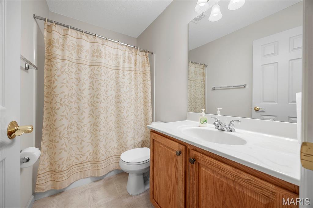 2749 Samuel Drive 736a Property Photo 7