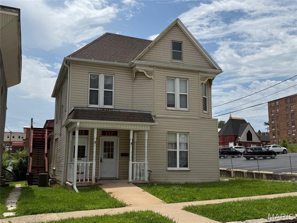 111 S 10th Street Property Photo 1