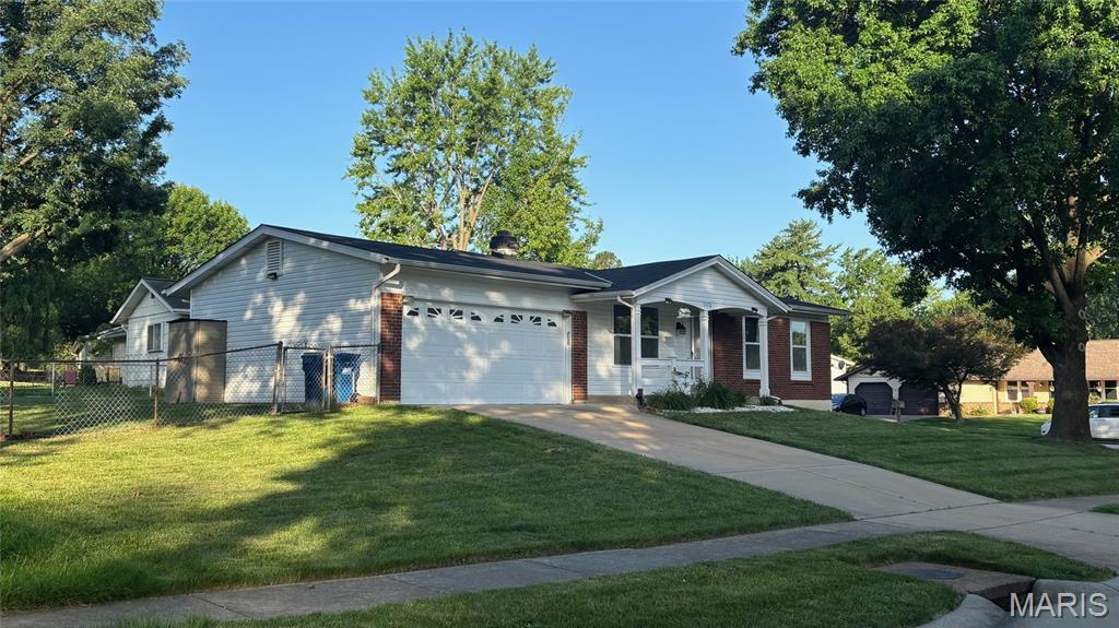 12678 Glenpeak Drive Property Photo 2