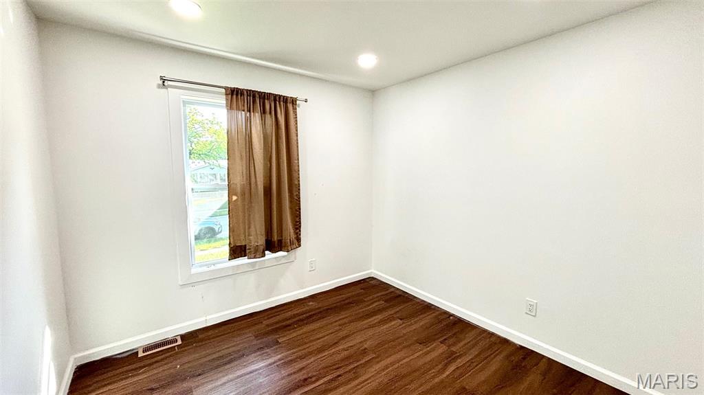 12678 Glenpeak Drive Property Photo 8