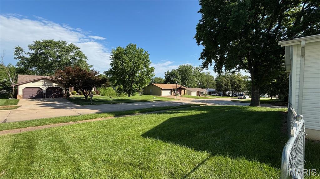 12678 Glenpeak Drive Property Photo 22