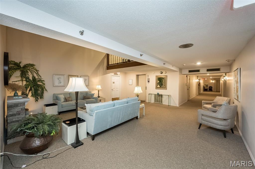 2323 Manor Grove Drive 4 Property Photo 3