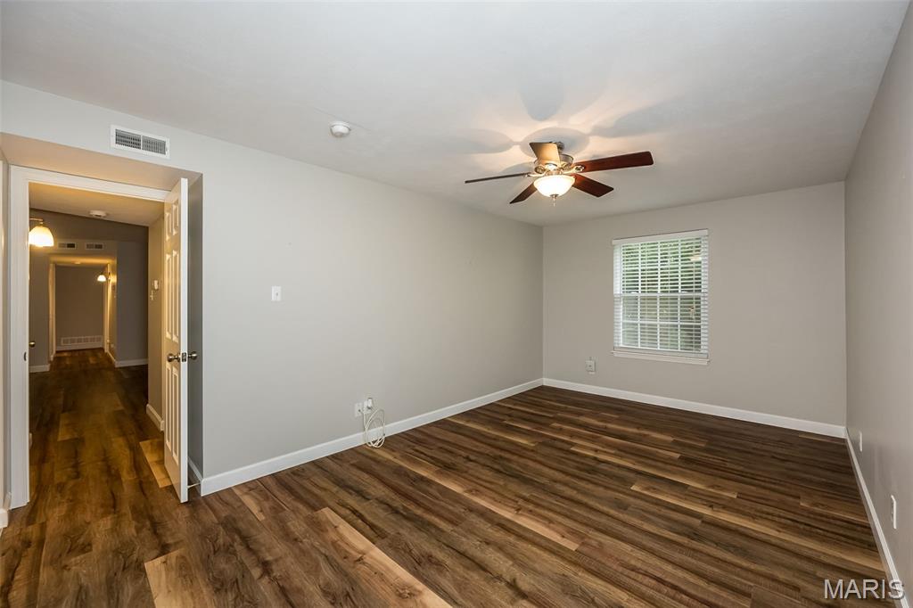 2323 Manor Grove Drive 4 Property Photo 20