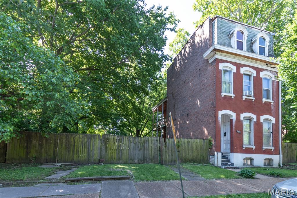 1412 Bremen Avenue Property Photo 1