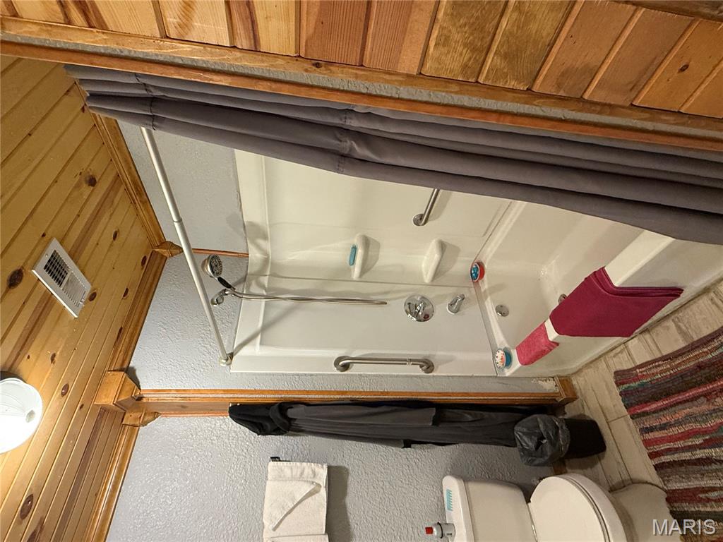 32 E 4th Street Property Photo 11