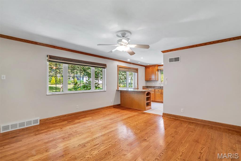 9825 Barrington Drive Property Photo 19