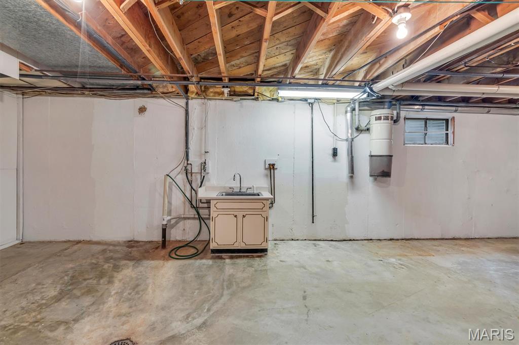 9825 Barrington Drive Property Photo 37