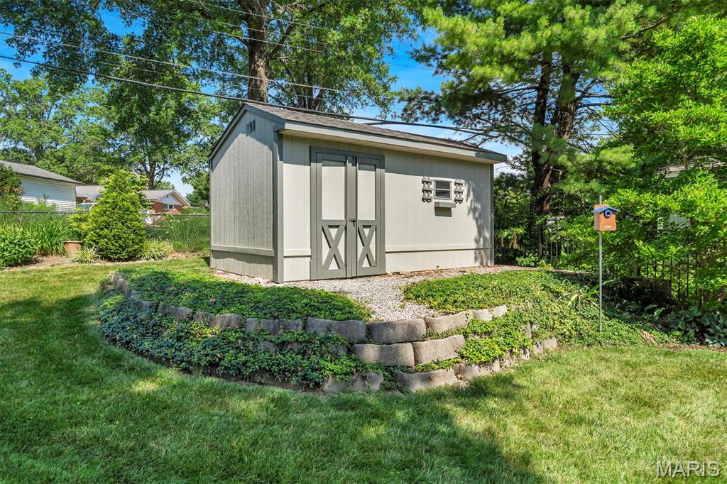9825 Barrington Drive Property Photo 39