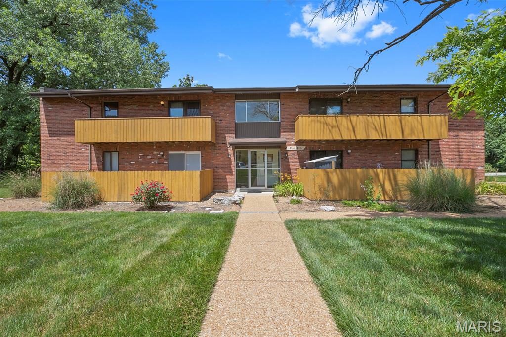 1190 Calley Drive B Property Photo 1