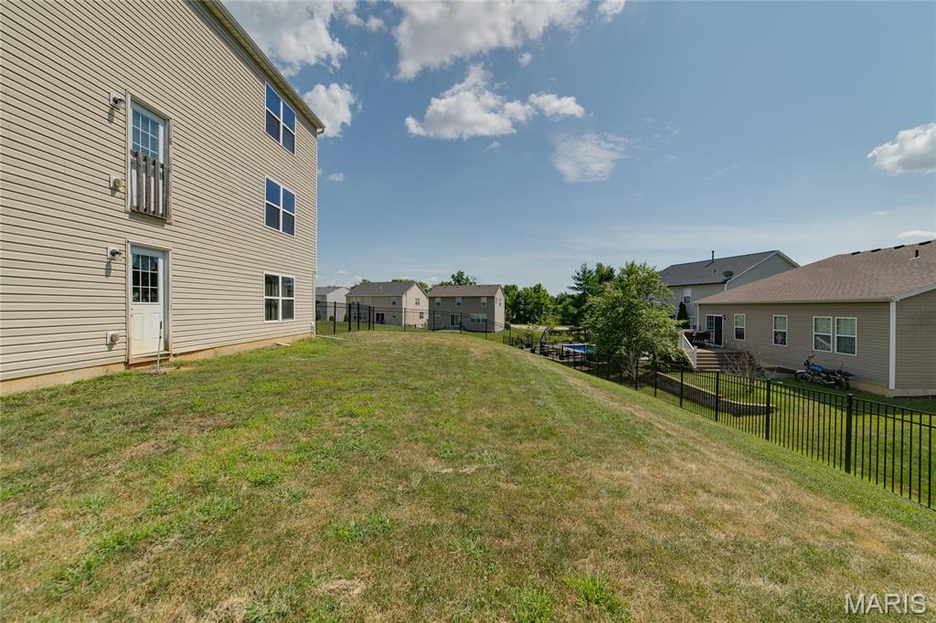 704 Rabbit Run Drive Property Photo 37