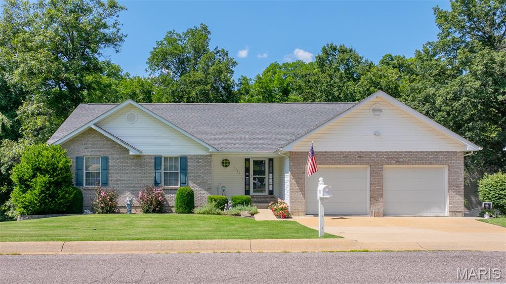 1285 Jonathan Court Property Photo 2