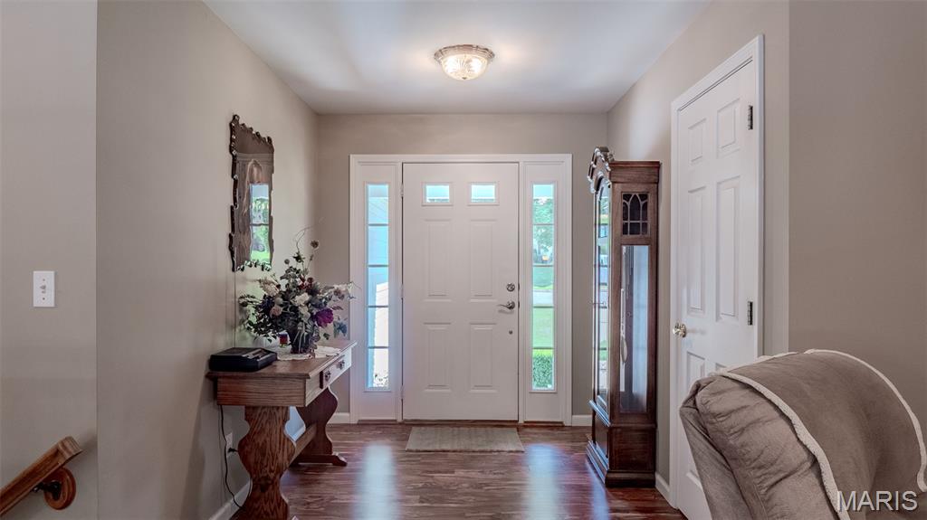1285 Jonathan Court Property Photo 7