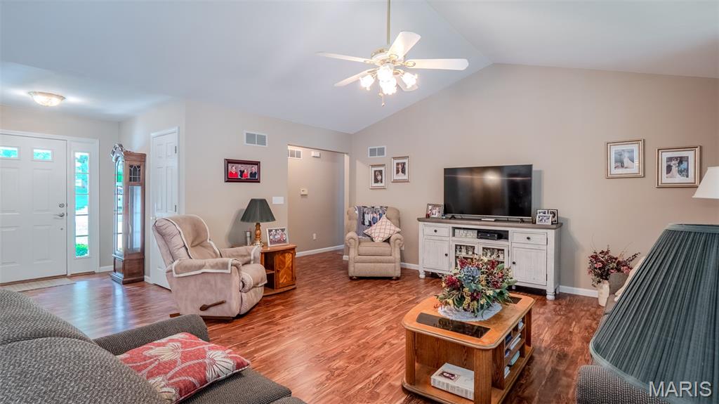 1285 Jonathan Court Property Photo 10