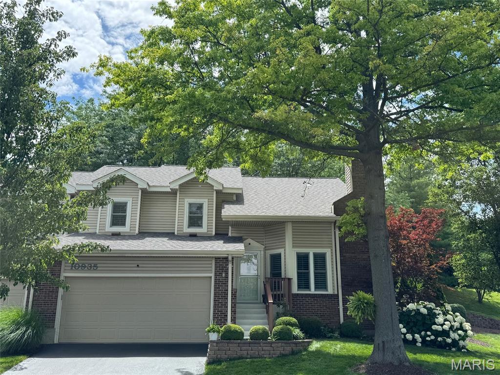 10935 Vauxhall Drive Property Photo 1