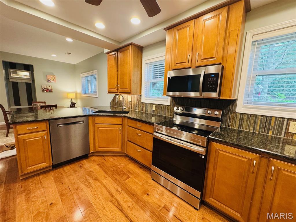 10935 Vauxhall Drive Property Photo 6