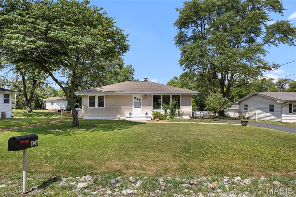 409 Edgewood Drive Property Photo 1