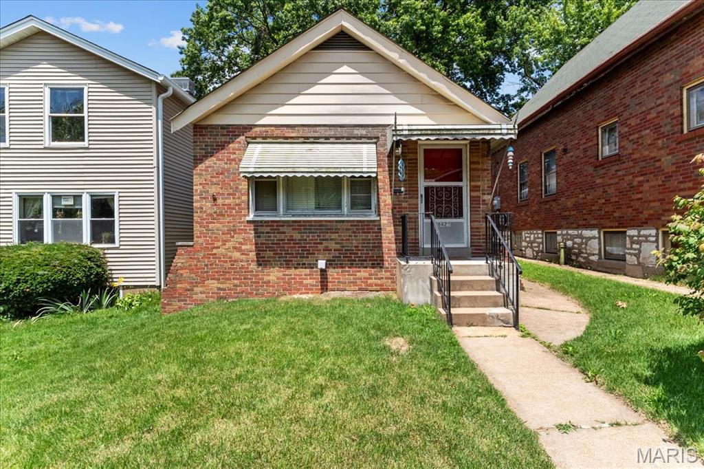 6425 Alabama Avenue Property Photo 1