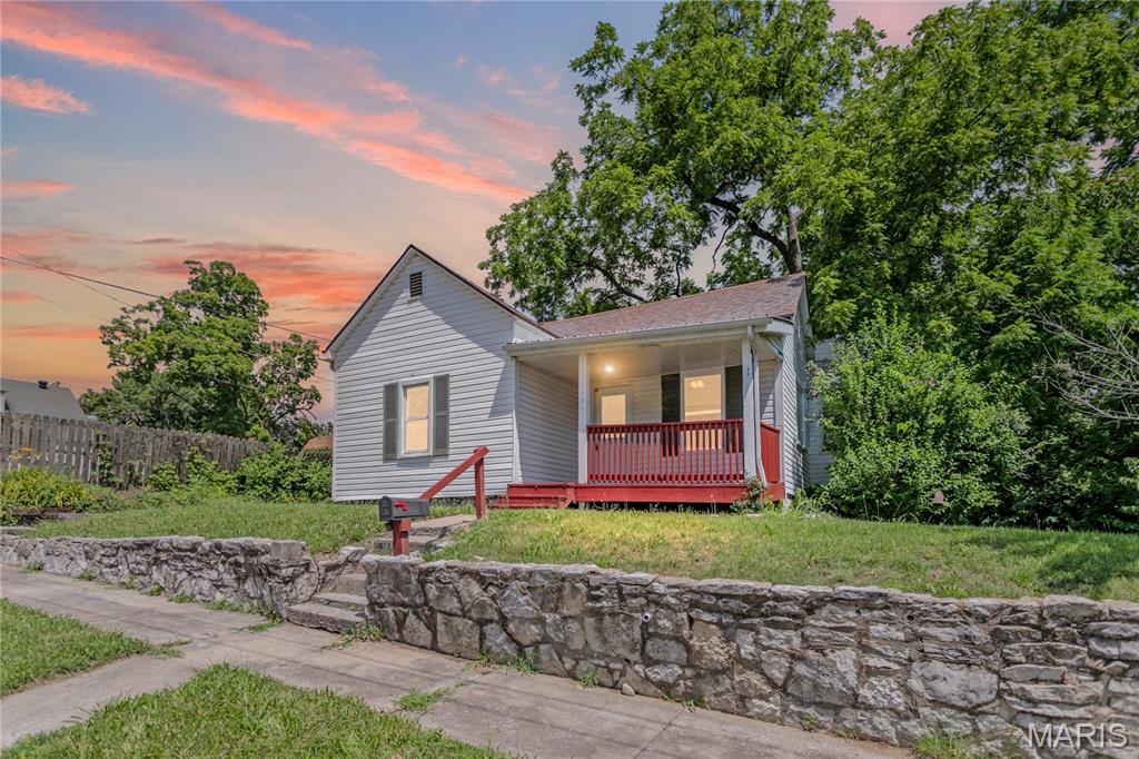 704 Miller Street Property Photo 1