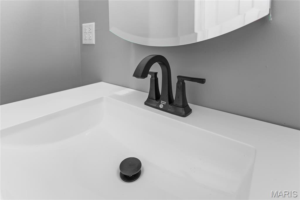 704 Miller Street Property Photo 24