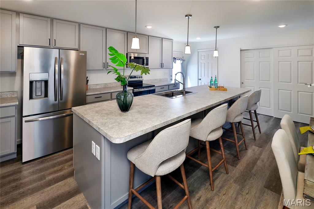 3092 Pirogue Street Property Photo 6