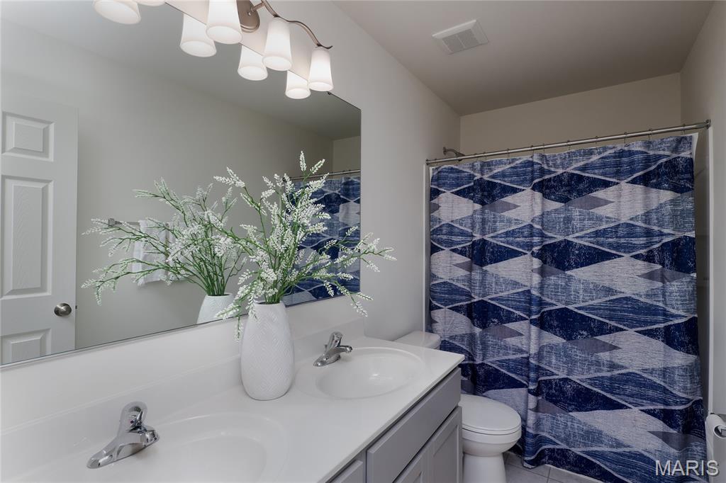3092 Pirogue Street Property Photo 11