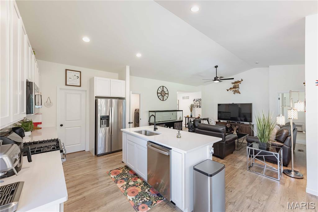 16805 River Stone Drive Property Photo 12