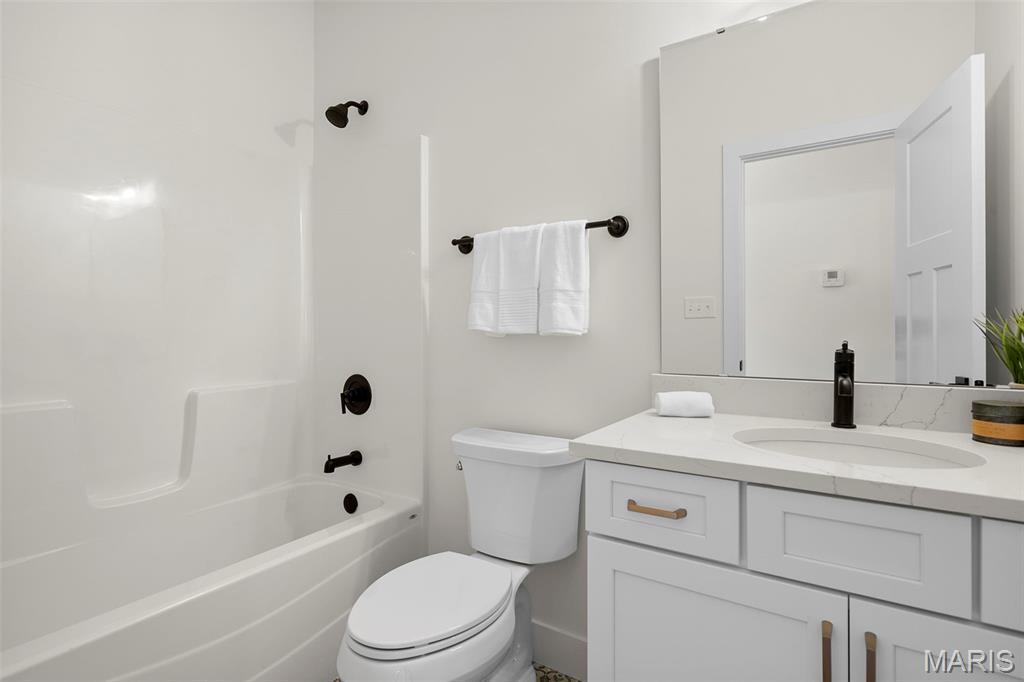 105 Prominence Point Court Property Photo 29