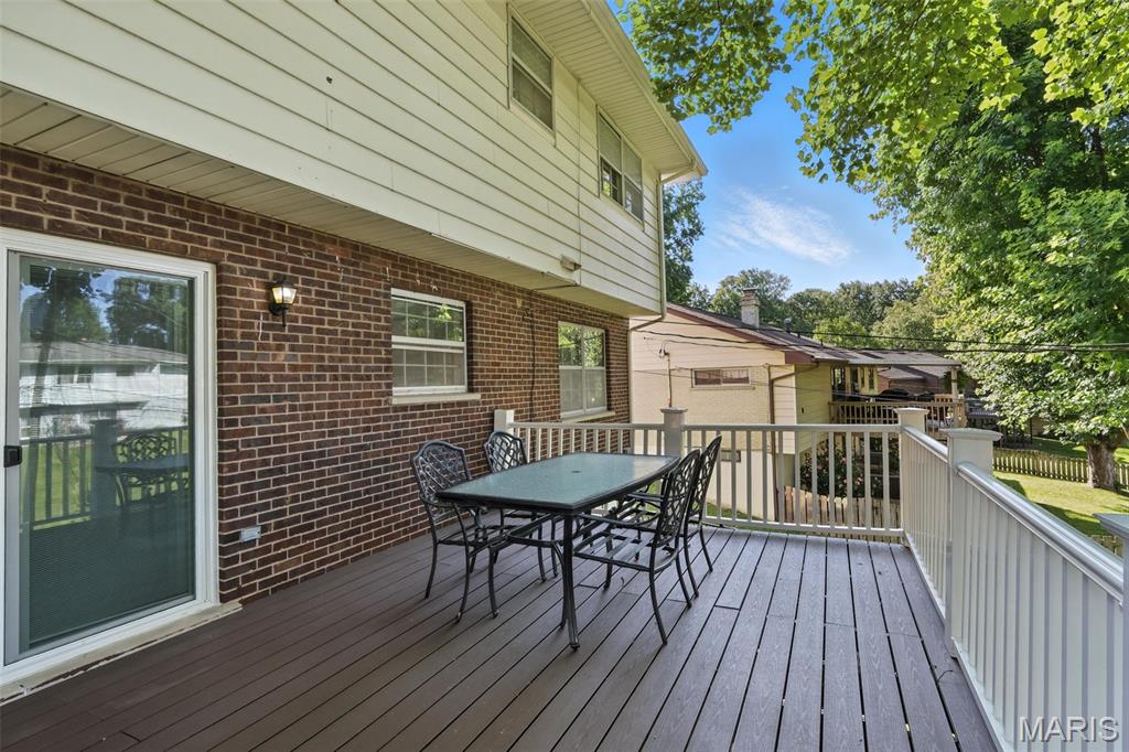 420 Rosewood Court Property Photo 19