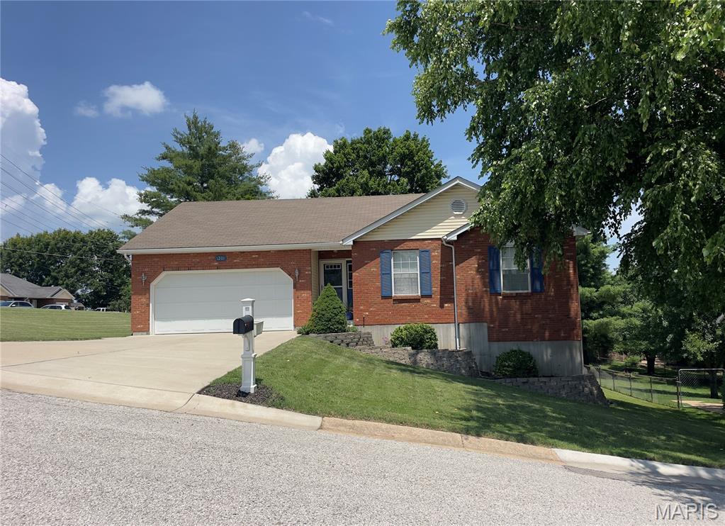 1201 Fawn Lane Property Photo 1