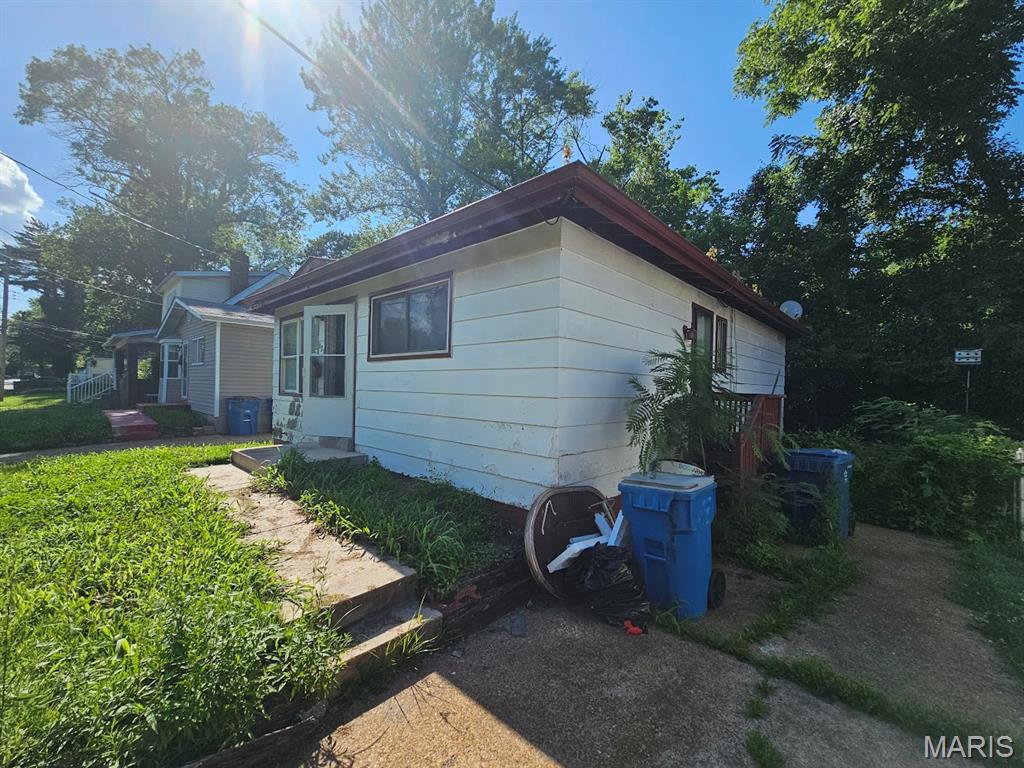 137 Wiegel Drive Property Photo 1