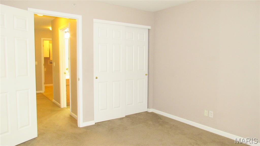 450 Benton Drive J Property Photo 8
