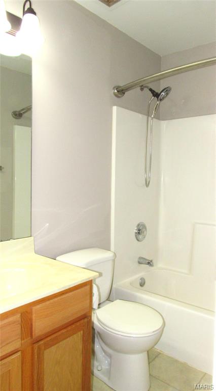450 Benton Drive J Property Photo 10
