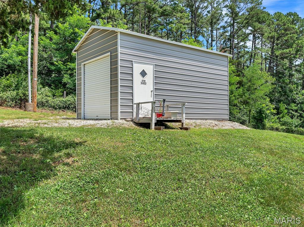 8028 Tower Road Property Photo 26