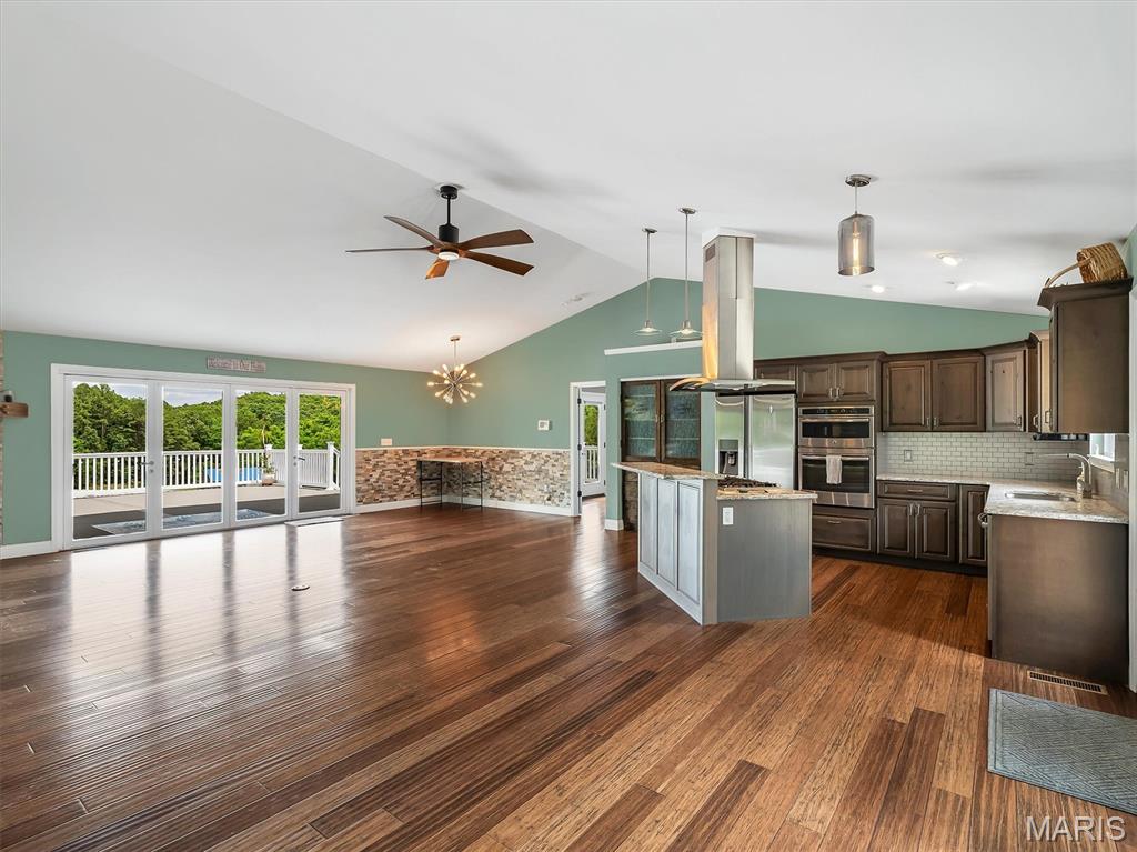 8028 Tower Road Property Photo 34