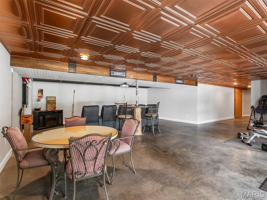 8028 Tower Road Property Photo 58