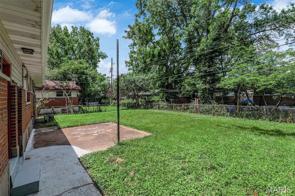 9835 Lawnview Drive Property Photo 19