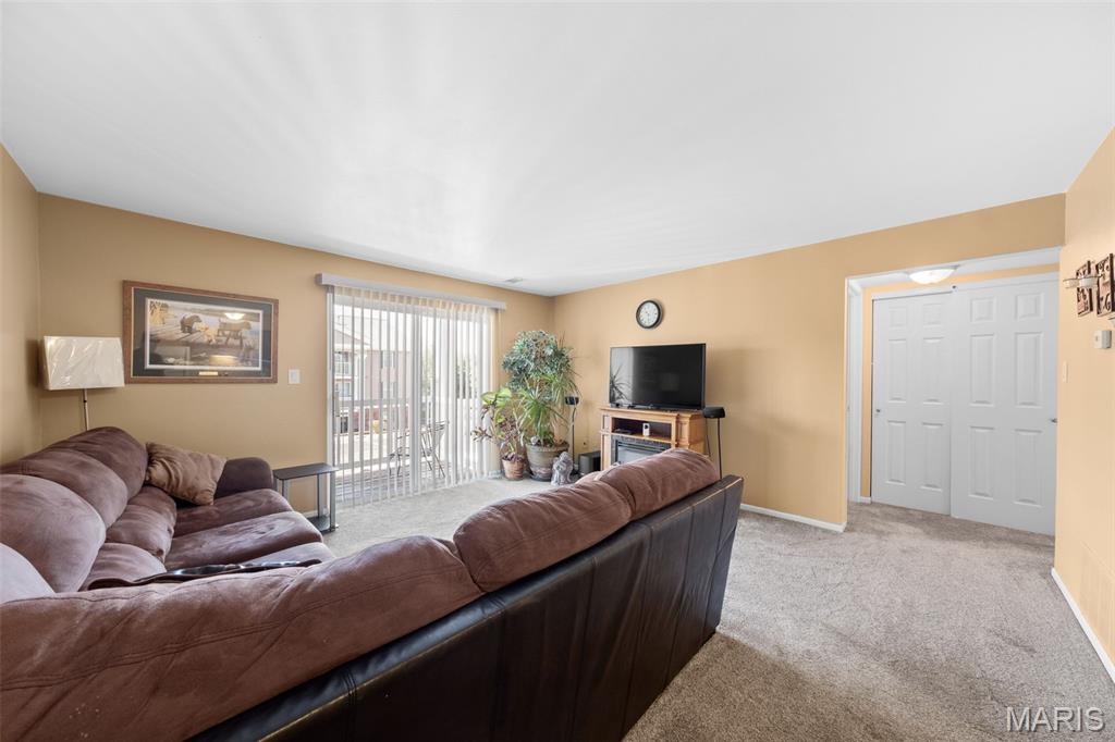 12114 Natural Bridge Road F Property Photo 9
