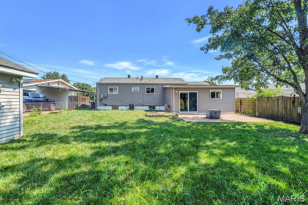 208 Rouen Drive Property Photo 33