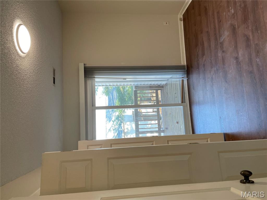 1448 Bluebird Terrace Property Photo 10