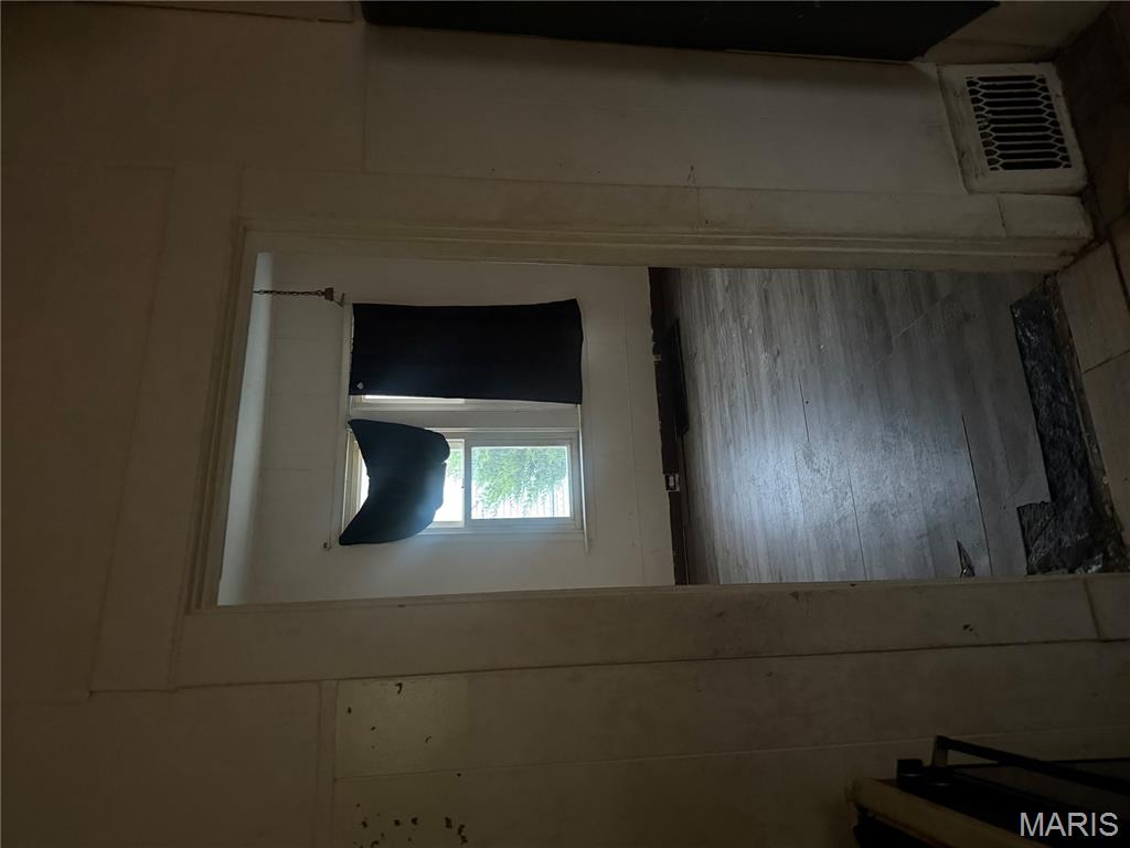 1617 S Rodgers Avenue Property Photo 10