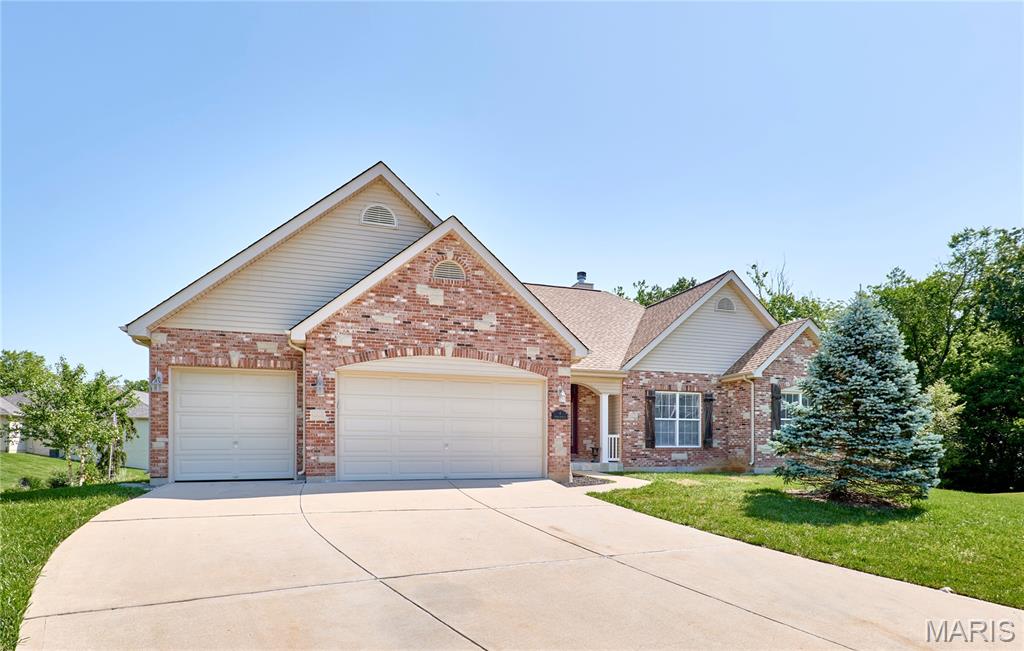 5 Tucker Manor Court Property Photo 1