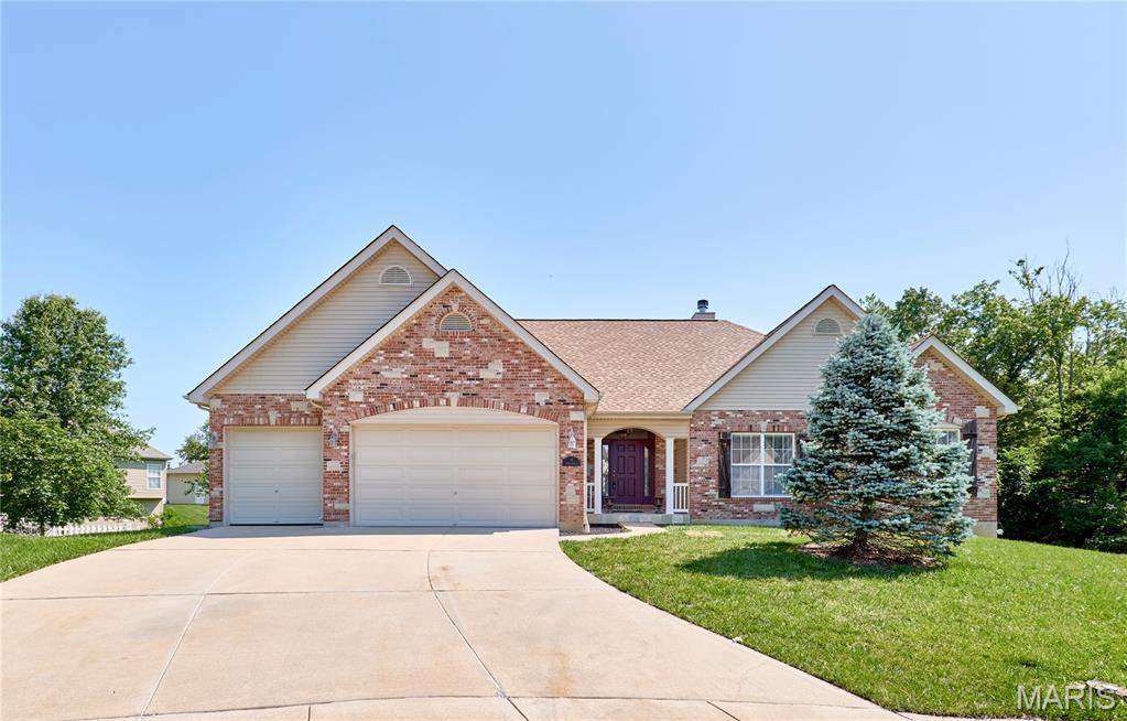 5 Tucker Manor Court Property Photo 2