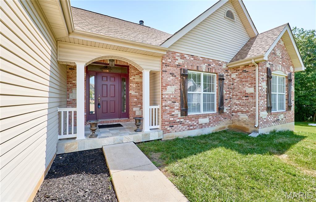 5 Tucker Manor Court Property Photo 4