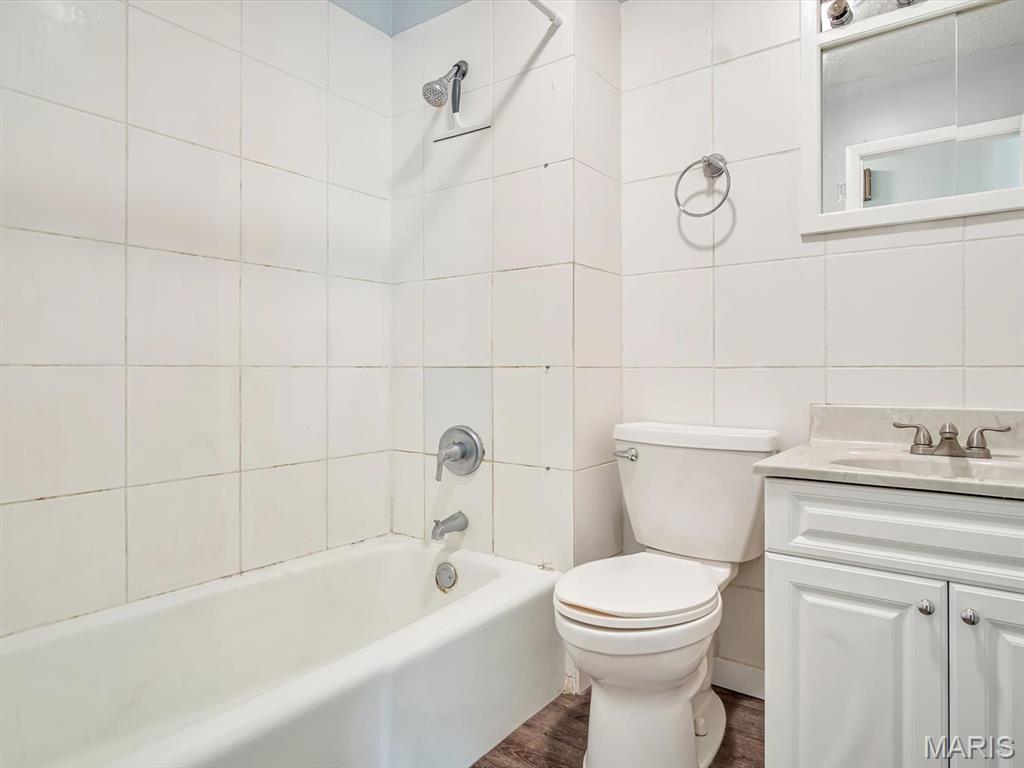 2154 Hamilton Drive Property Photo 9