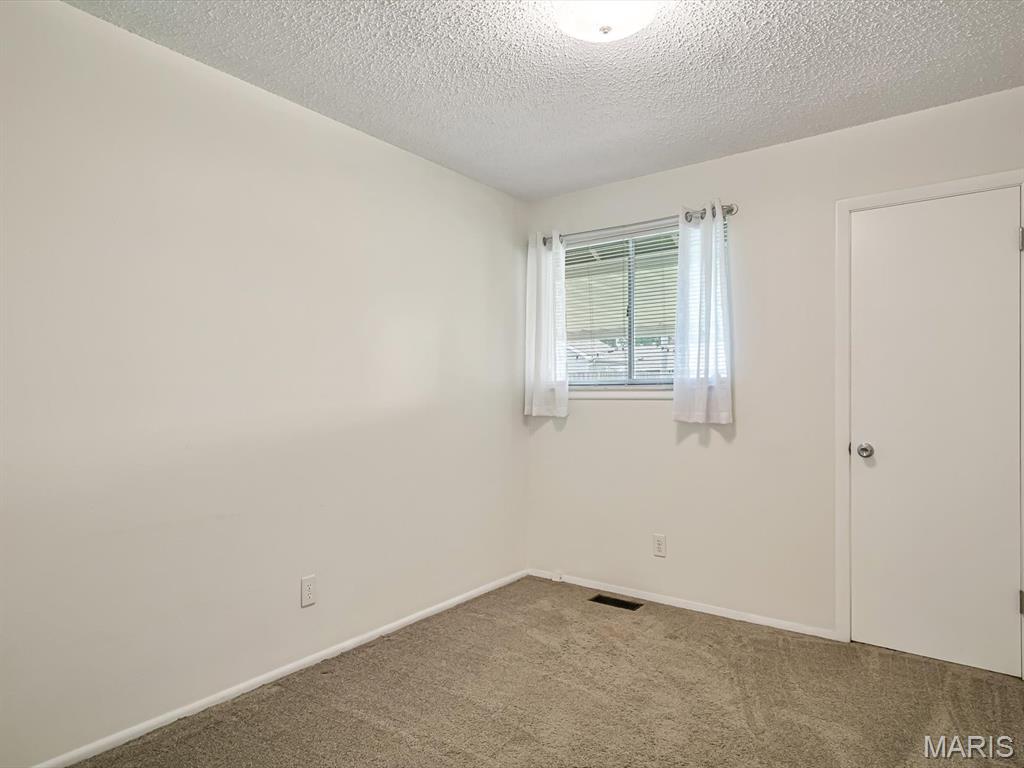 2154 Hamilton Drive Property Photo 10