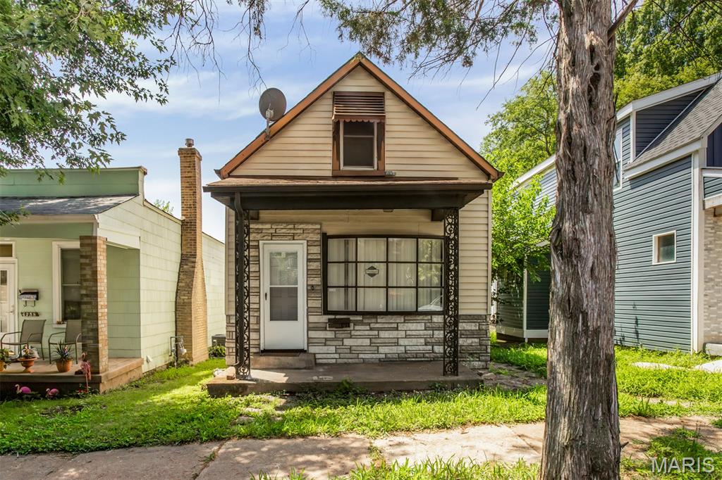 4260 Miami Street Property Photo 1