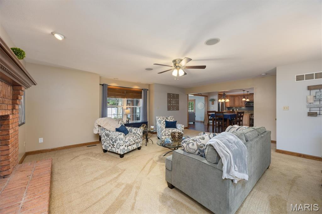 505 Springwood Drive Property Photo 7