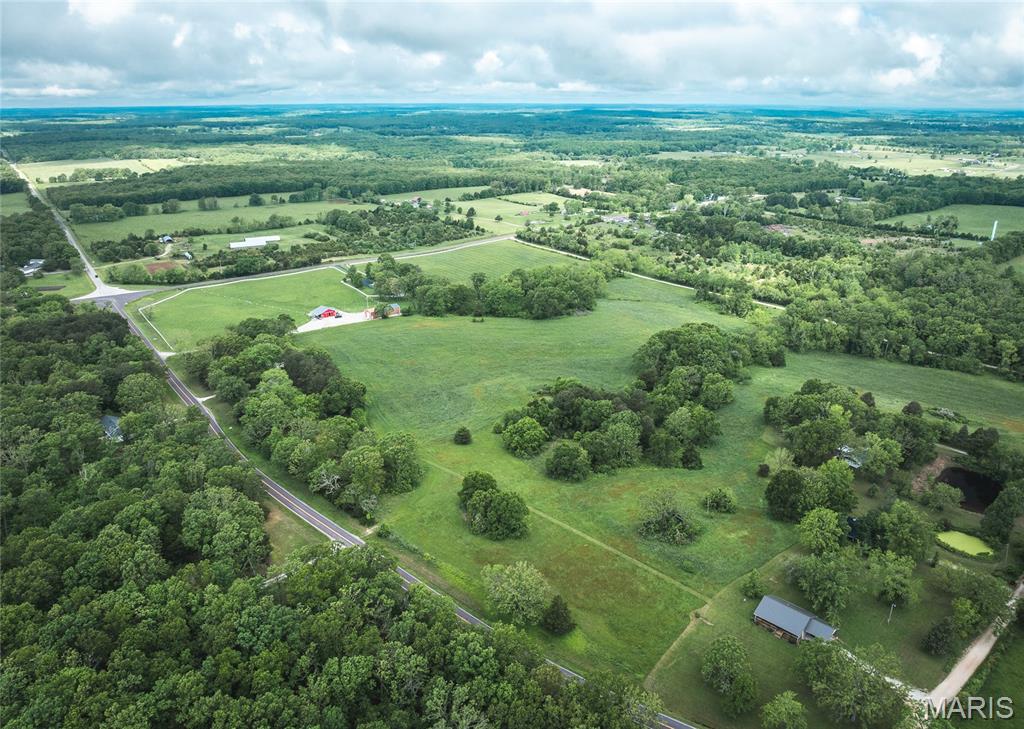 175 Highway B Property Photo 1